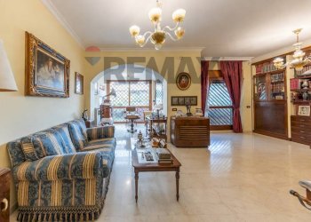 Soggiorno - Three-room apartment Via Ugo Inchiostri
113, Roma - photo 5