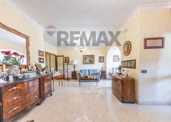 Soggiorno - Three-room apartment Via Ugo Inchiostri
113, Roma - photo 6