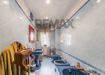 Bagno - Three-room apartment Via Ugo Inchiostri
113, Roma - photo 22