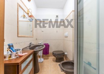 Bagno - Three-room apartment Via Ugo Inchiostri
113, Roma - photo 30