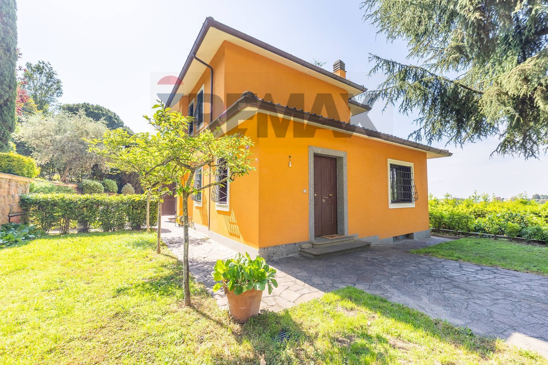 Casa all\'aperto - Villa Via Dei Laghi
 
83, Marino - photo 1