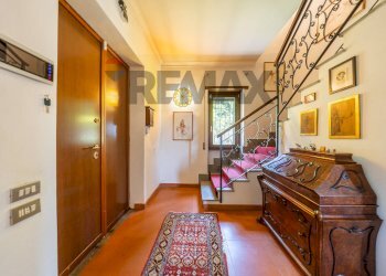 Hall / corridoio - Villa Via Dei Laghi
 
83, Marino - photo 7