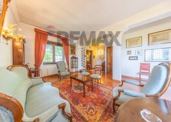 Soggiorno - Villa Via Dei Laghi
 
83, Marino - photo 13