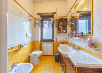 Bagno - Villa Via Dei Laghi
 
83, Marino - photo 24