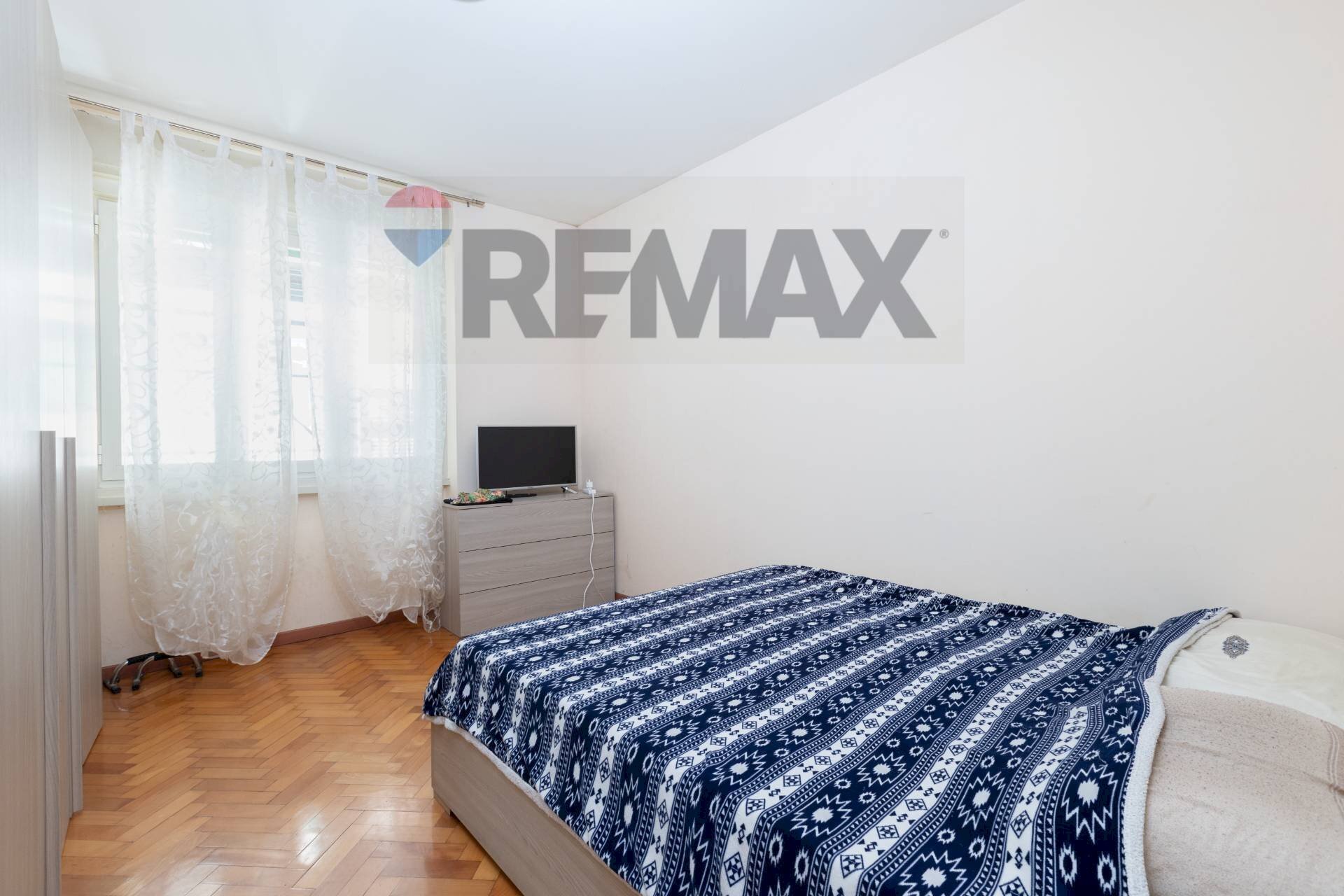 Camera / camera da letto - Three-room apartment Via Limitanea
12/1, Trieste - photo 2