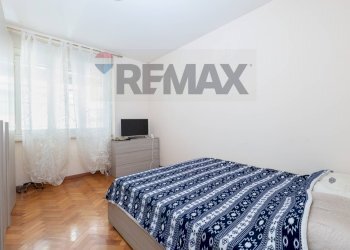 Camera / camera da letto - Three-room apartment Via Limitanea
12/1, Trieste - photo 2