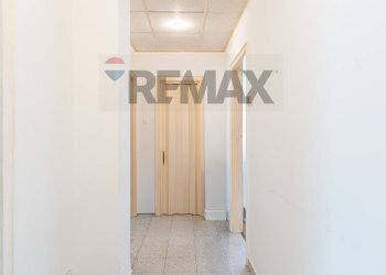 Hall / corridoio - Three-room apartment Via Limitanea
12/1, Trieste - photo 14