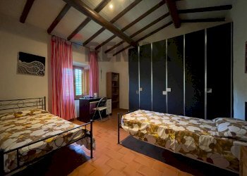 camera da letto - Rustic Via Neno
16, Vinci - photo 17