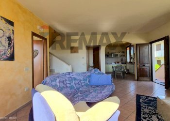 Sala da pranzo - Villa a Schiera VIA CERRETANA
32, Cerreto Guidi - foto 2