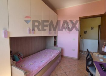 Camera / camera da letto - Villa a Schiera VIA CERRETANA
32, Cerreto Guidi - foto 31