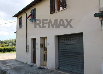 esterno - Semi-detached house Via Sanminiatese
121, Castelfiorentino - photo 2