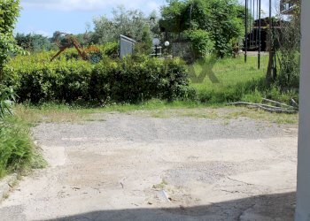 posto auto - Semi-detached house Via Sanminiatese
121, Castelfiorentino - photo 7