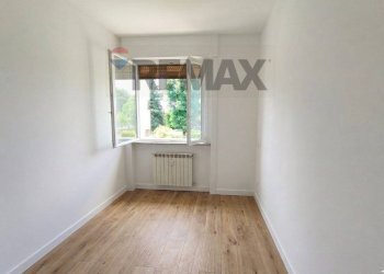 Stanza vuota - Trilocale via valosa di sopra
 
23, Monza - foto 11