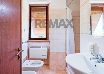 Bagno tipo - Residence VIA DEL FALTERONA
15/17, San Godenzo - photo 29