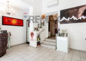 PRIMA SALA - Commercial Activity Firenze - photo 2
