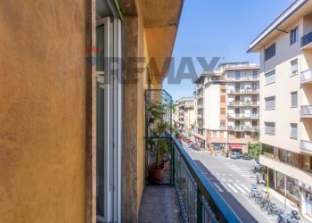 Balcone - Three-room apartment Via Quintino Sella
 
23, Firenze - photo 12