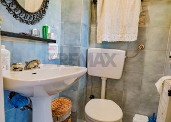 Bagno - Appartamento Via Lombardo
 
10, Letojanni - foto 16