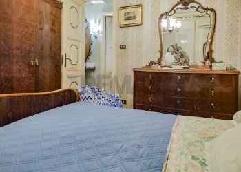 Camera / camera da letto - Appartamento Via Lombardo
 
10, Letojanni - foto 24