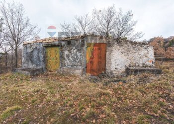 Casa all\'aperto - Terreno agricolo Contrada Mirio
sn, Biancavilla - foto 32