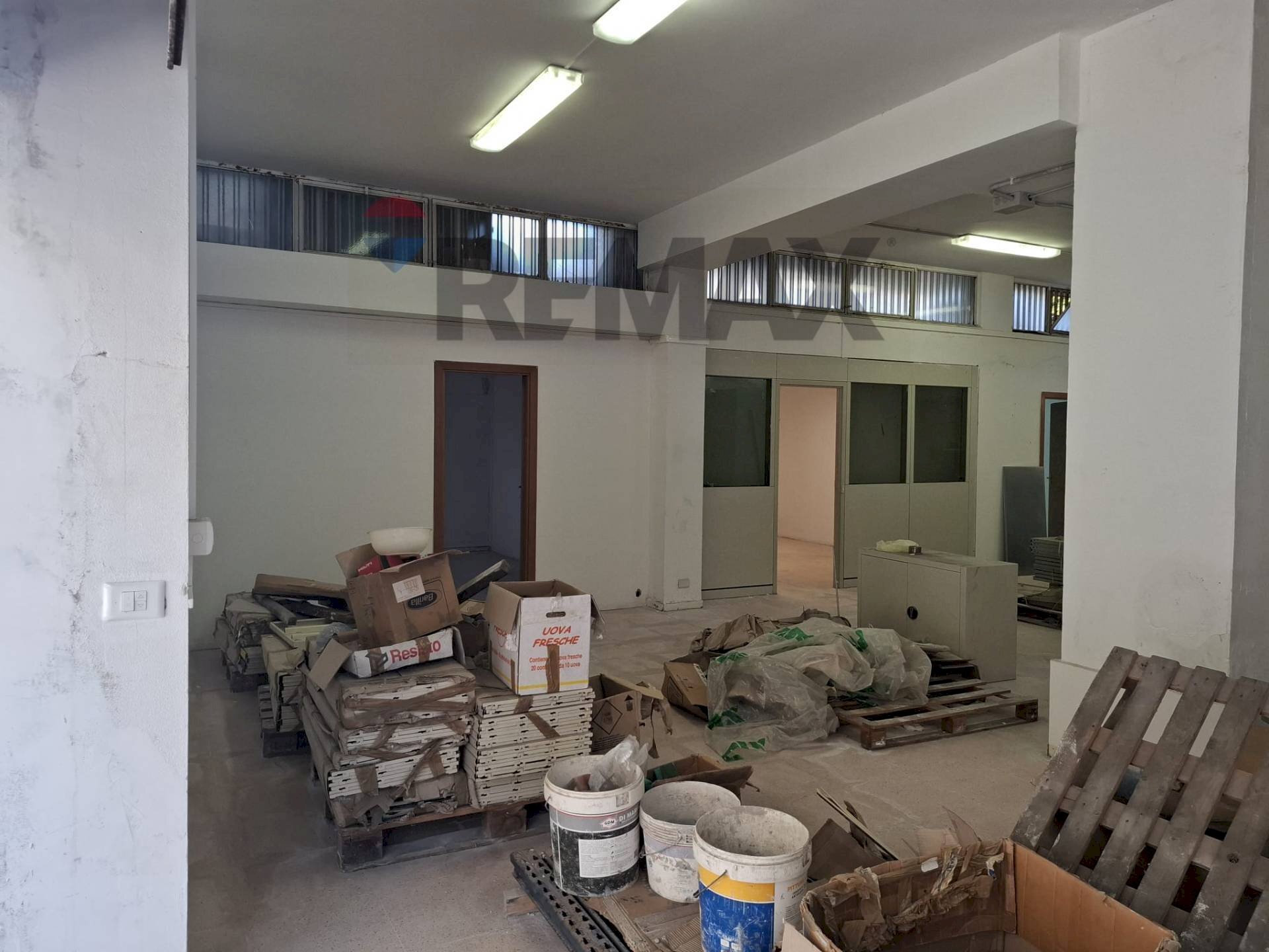 Foto 4 - Commercial Premises Via Antonio Gramsci
4-4A, Aci Castello - photo 3
