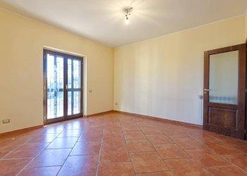 Stanza vuota - Villa via Cava
 
39, Viagrande - foto 8