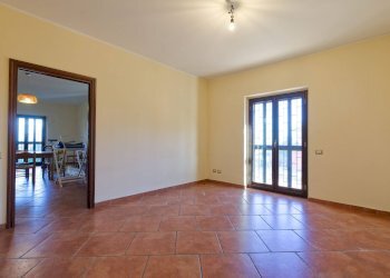 Stanza vuota - Villa via Cava
 
39, Viagrande - foto 9