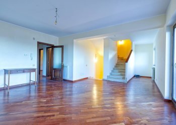 Stanza vuota - Villa via Cava
 
39, Viagrande - foto 19