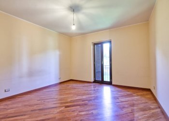 Stanza vuota - Villa via Cava
 
39, Viagrande - foto 24