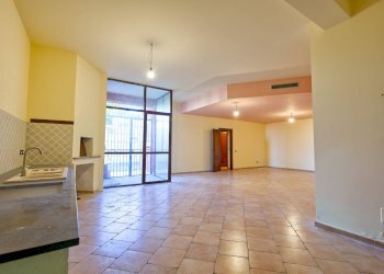 Stanza vuota - Villa via Cava
 
39, Viagrande - foto 27