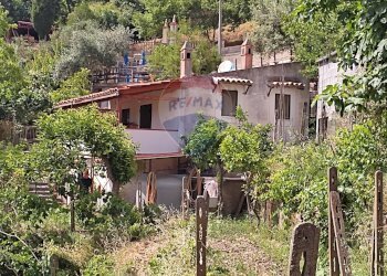 Casa all\'aperto - Rustic contrada luppinaria
 
sn, Castelmola - photo 1
