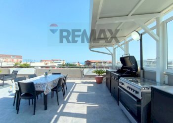 Terrazza - Trilocale via immacolata
 
126, Mascali - foto 7