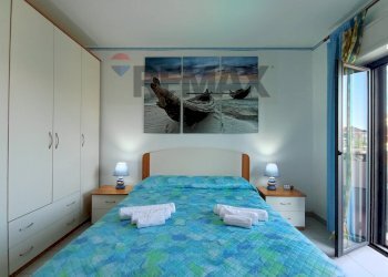 Camera / camera da letto - Trilocale via immacolata
 
126, Mascali - foto 39