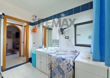 Bagno - Trilocale via immacolata
 
126, Mascali - foto 52