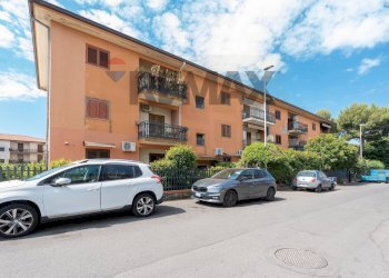 Edificio all\'aperto - Appartamento Via Cinnirella
 
8, Tremestieri Etneo - foto 1