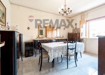Sala da pranzo - Appartamento Via Cinnirella
 
8, Tremestieri Etneo - foto 18