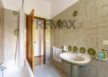 Bagno - Trilocale via Matteo Ricci
 
19/A, Catania - foto 27
