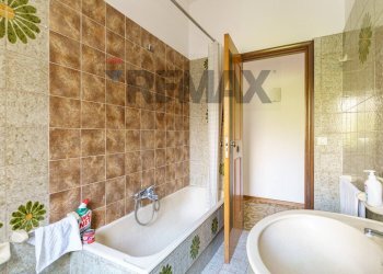 Bagno - Trilocale via Matteo Ricci
 
19/A, Catania - foto 29