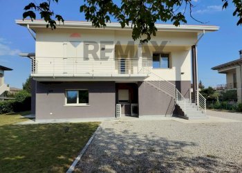 Casa all\'aperto - Trilocale BEATO ANGELO MACRINI
 
68, Ceresara - foto 31