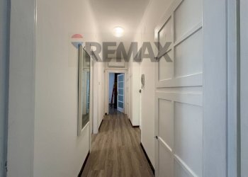 Hall / corridoio - Trilocale VIA UMAGO
4, Trieste - foto 3