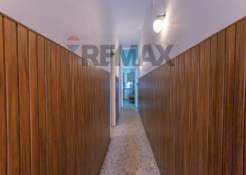 Hall / corridoio - Independent house Via S. Rizza
 
99, Floridia - photo 7