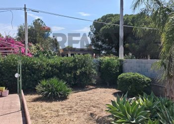 Giardino - Villa Via Lago Ampollino
 
13, Siracusa - foto 18