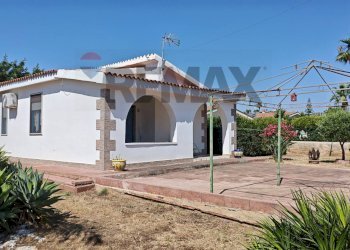 Casa all\'aperto - Villa Via Lago Ampollino
 
13, Siracusa - foto 20