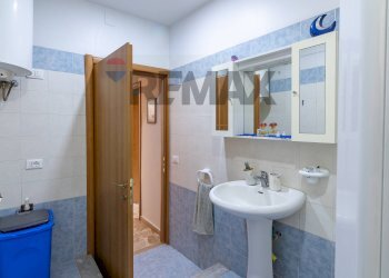Bagno - Villa san benedetto da Norcia
 
9, Siracusa - foto 15