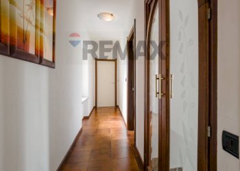 Corridoio - Casa indipendente Borgata Rossignoli
 
86, Ciriè - foto 32