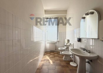 Bagno - Capannone Senigallia - foto 11