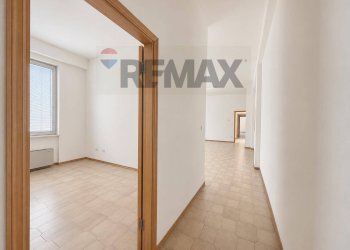 Hall / corridoio - Capannone Senigallia - foto 16