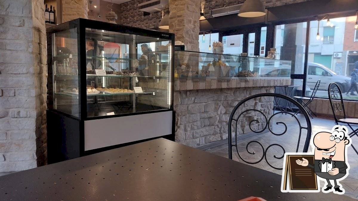 Ricezione / Lobby - Attività Commerciale Corso Vercelli
47, Novara - foto 2