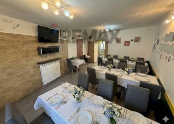 Sala da pranzo - Locale Commerciale piazza san rocco
10, Dorno - foto 21