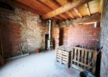 Stanza vuota - Rustic via de gasperi
 
25, Cava Manara - photo 12