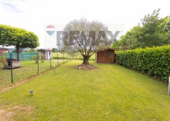 Giardino - Villa a Schiera Via Benigno Zaccagnini
 
166, Fidenza - foto 5